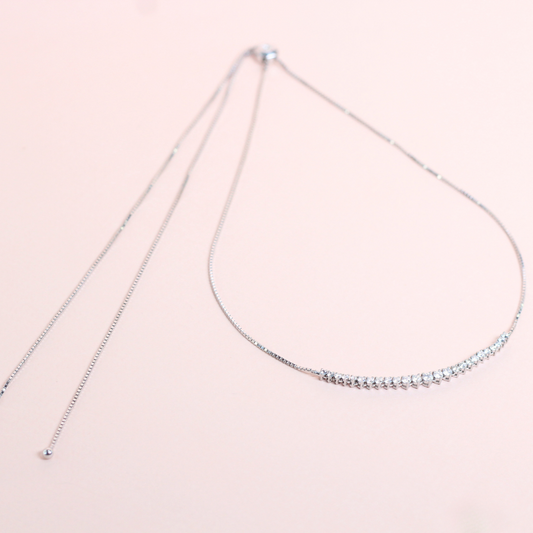 1.01cts Round cut Graduating adjustable necklace