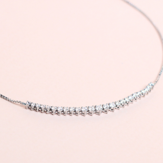 1.01cts Round cut Graduating adjustable necklace