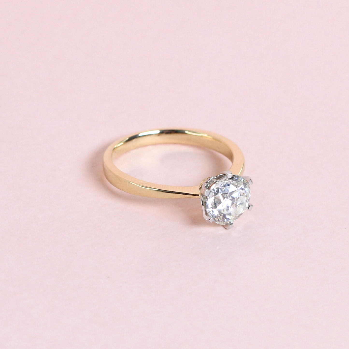 1.50ct Round cut Solitaire ring with Platinum prongs