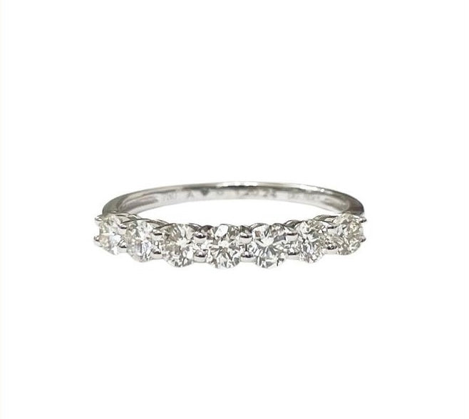 .56cts 7-stone Round cut ring