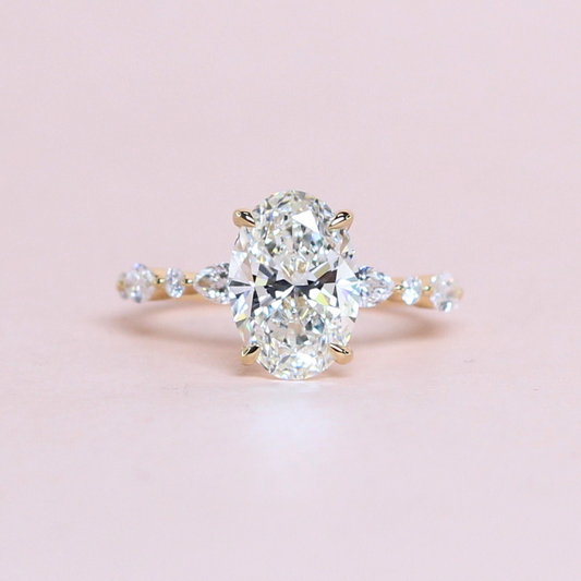 2.37cts Oval cut Lab-grown ring on modified band