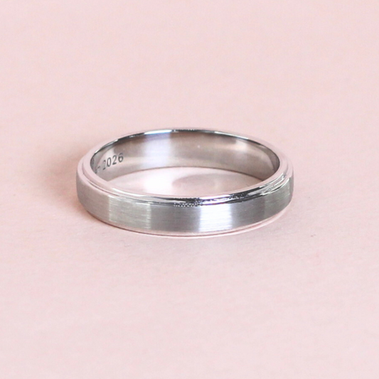 4mm Platinum Male ring
