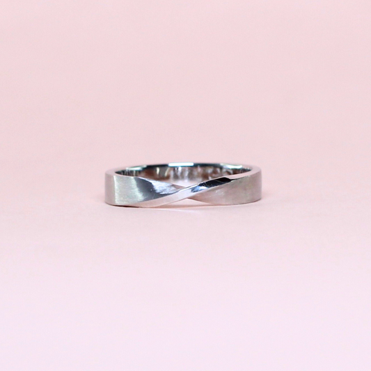 3.5mm Twisted Male ring