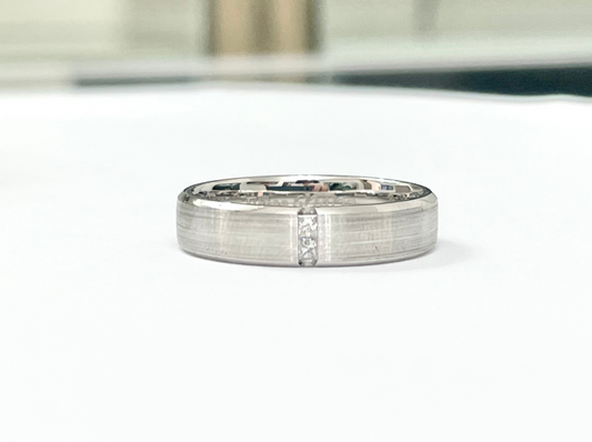 .10cts Satin Male ring