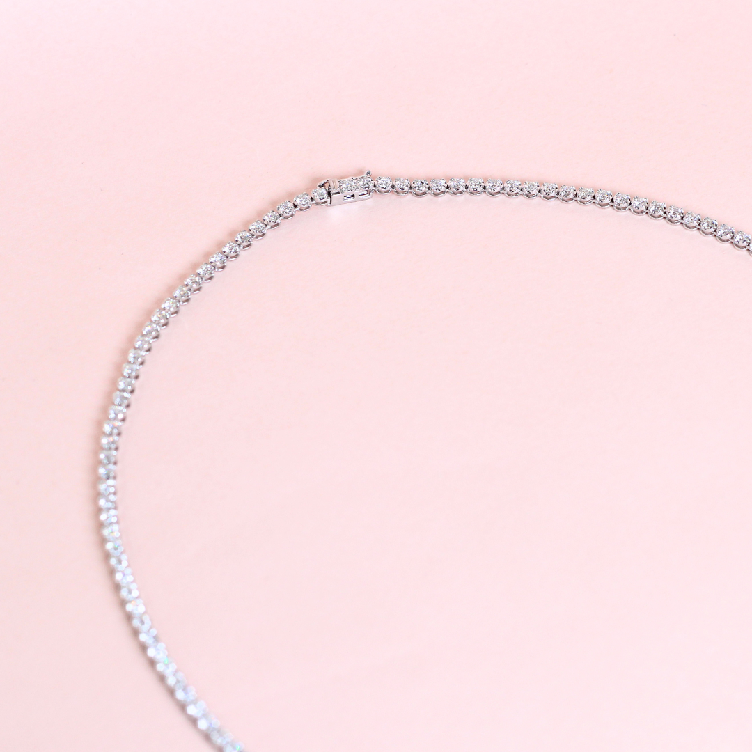 5.91cts Graduating Necklace