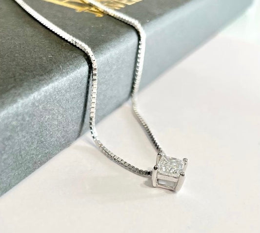 .71ct Princess cut Solitaire necklace