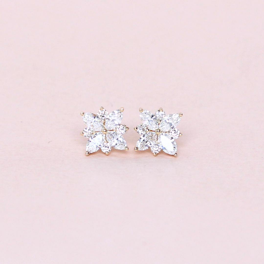 1cts Flower Stud earrings