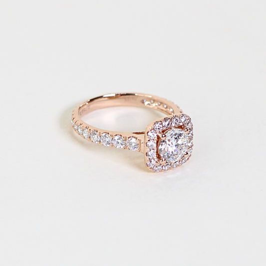 1.43cts Round cut Pavé ring with Halo