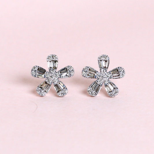 1cts Flower Illusion Stud earrings