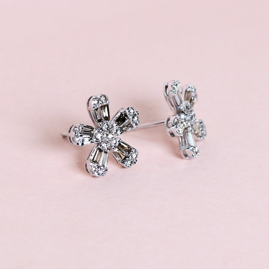 1cts Flower Illusion Stud earrings