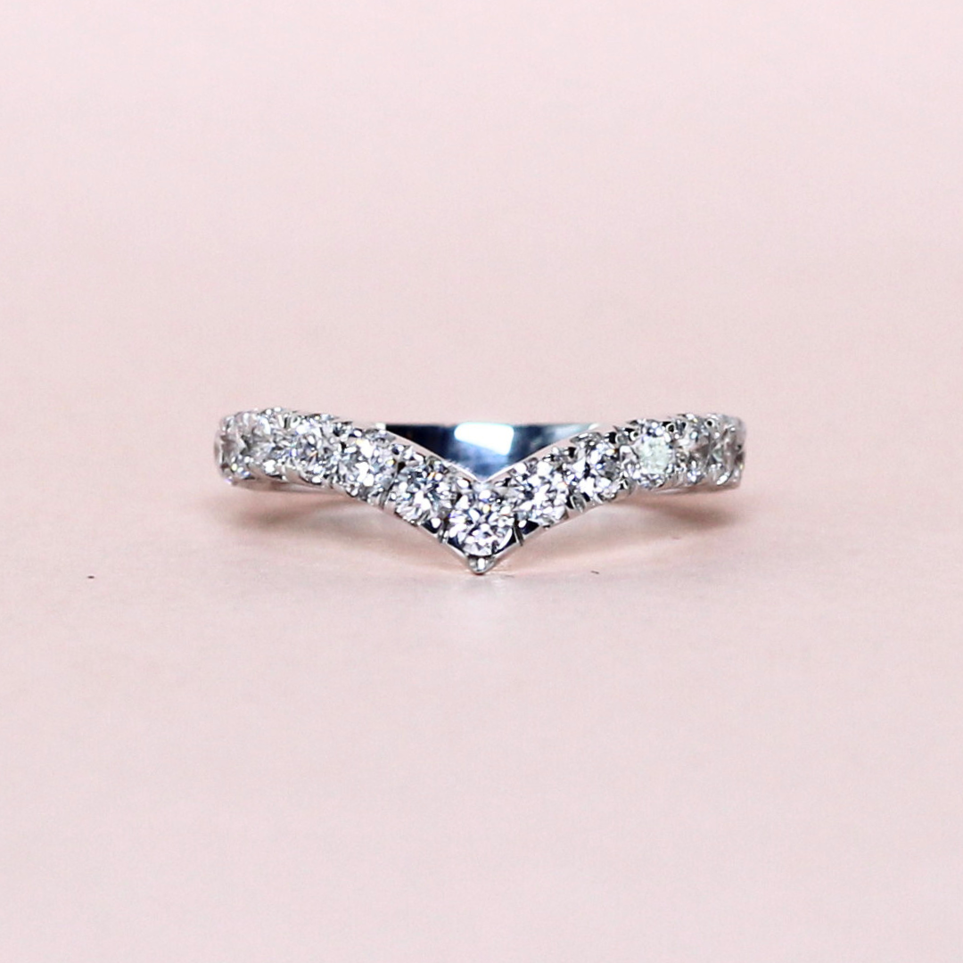 1.47cts Round cut Chevron lab-grown Full Eternity ring