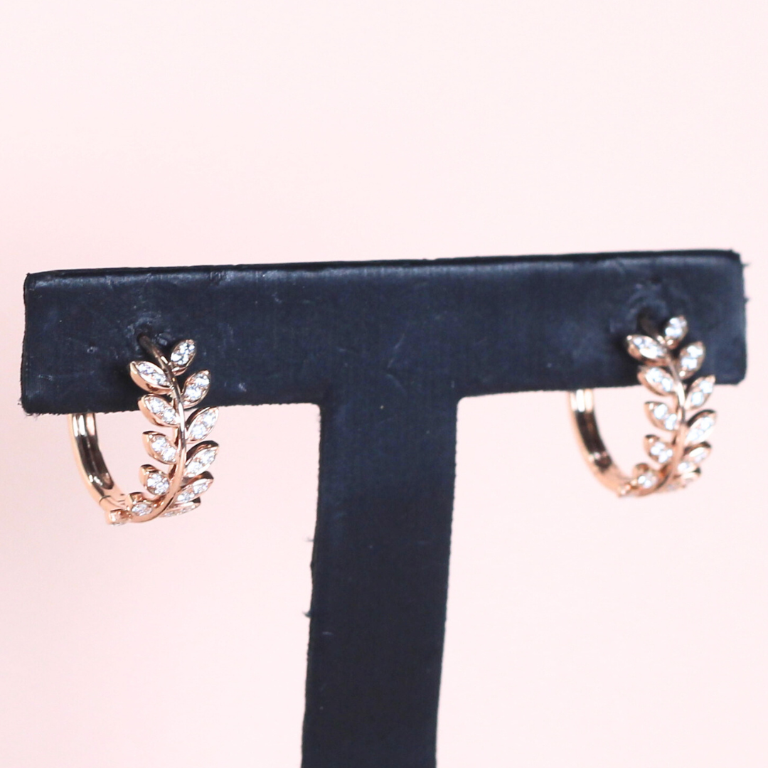 .27cts Leaf huggie earrings