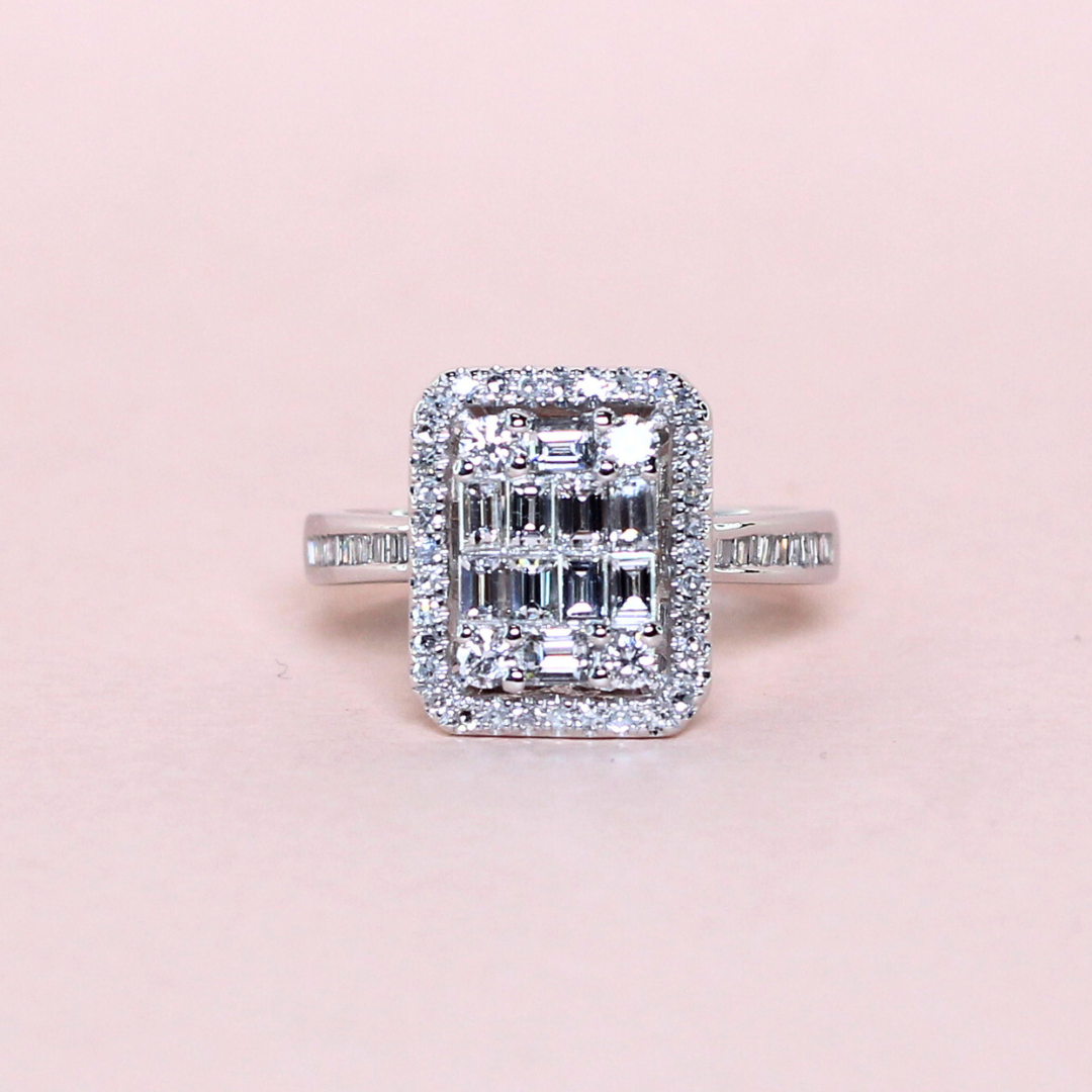 1.20cts Emerald Illusion ring