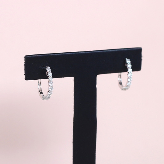 .84cts Round cut Hoop earrings