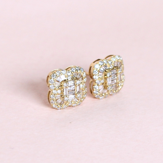 .64cts Clover Illusion Stud earrings