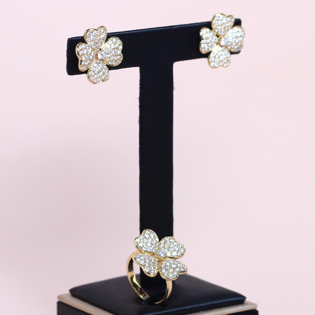 1.90cts Clover Illusion set