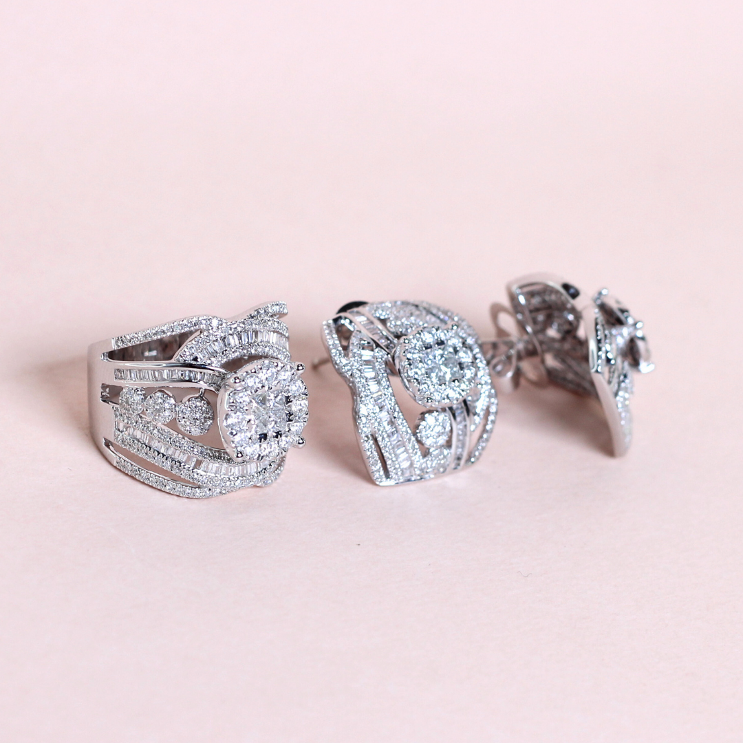 3.21cts Round illusion Statement set