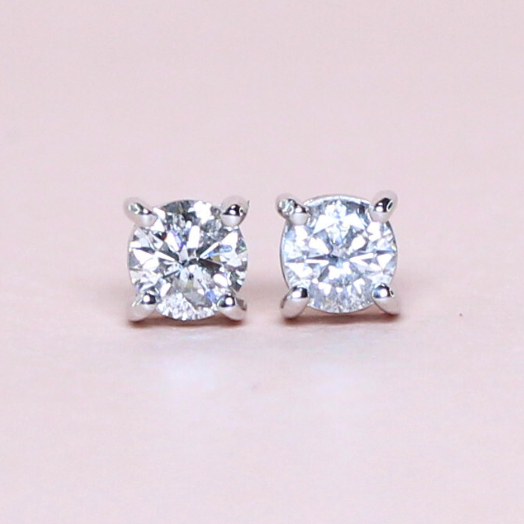 .30cts Round cut Solitaire Stud earrings