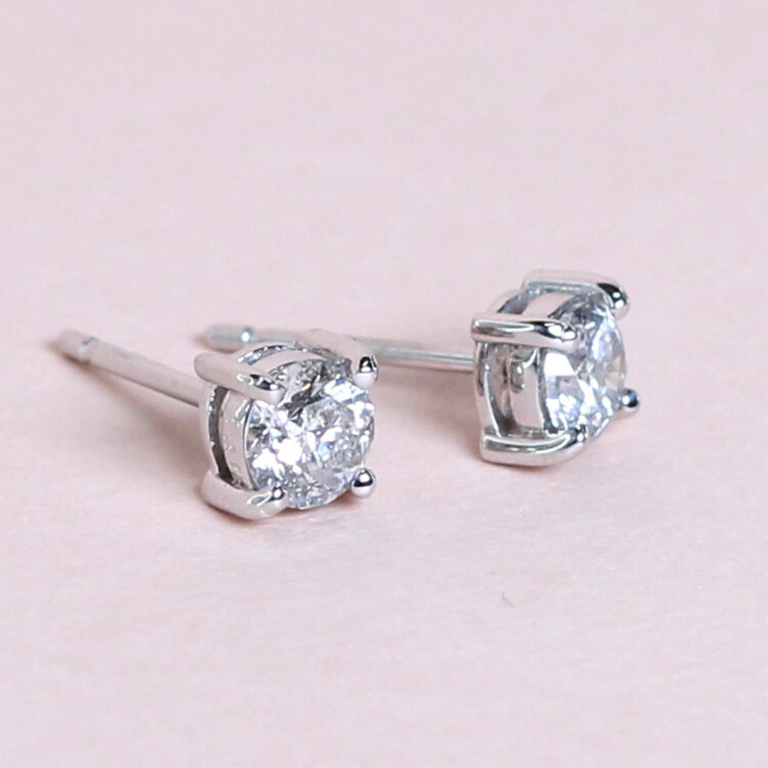 .30cts Round cut Solitaire Stud earrings