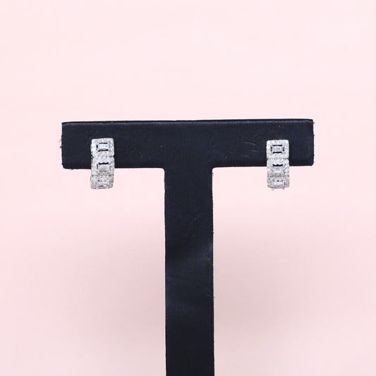 .70cts Emerald Huggie earrings