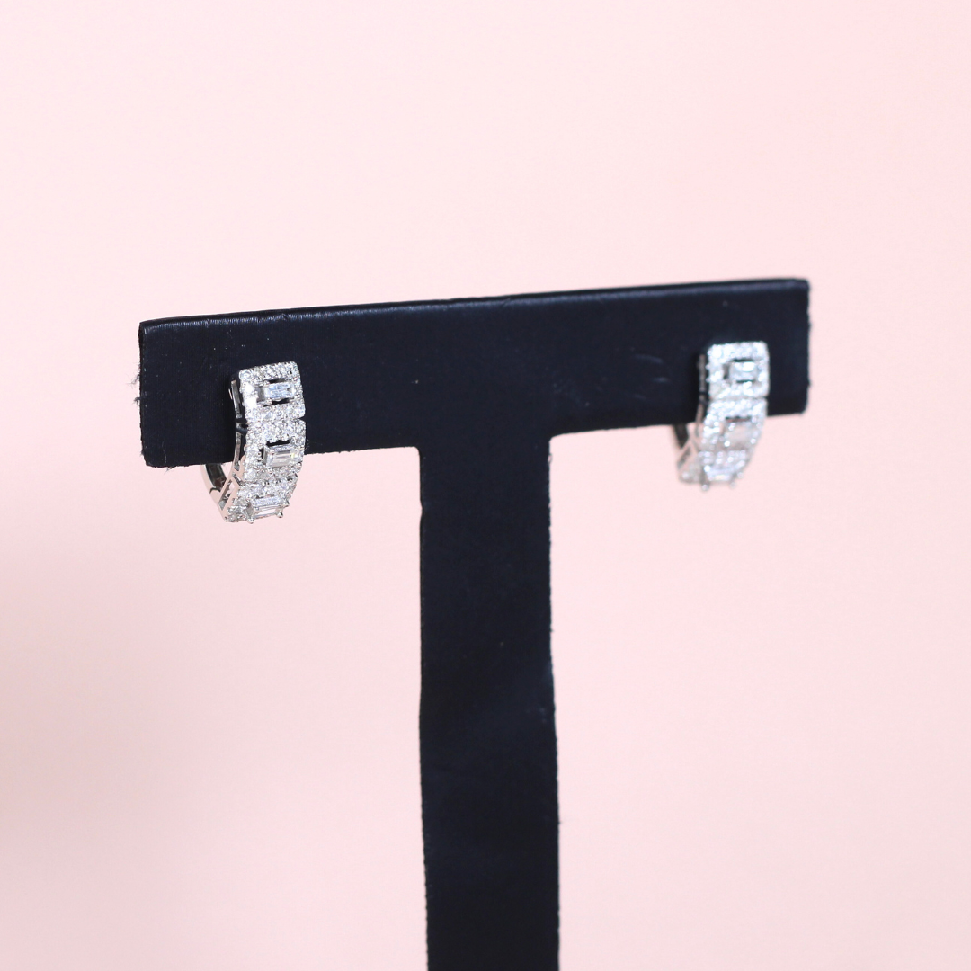 .70cts Emerald Huggie earrings