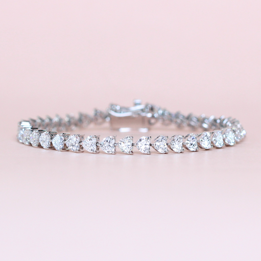 8.34cts Heart cut Lab-grown Tennis bracelet