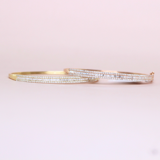 .98cts Baguette and Round cut bangle