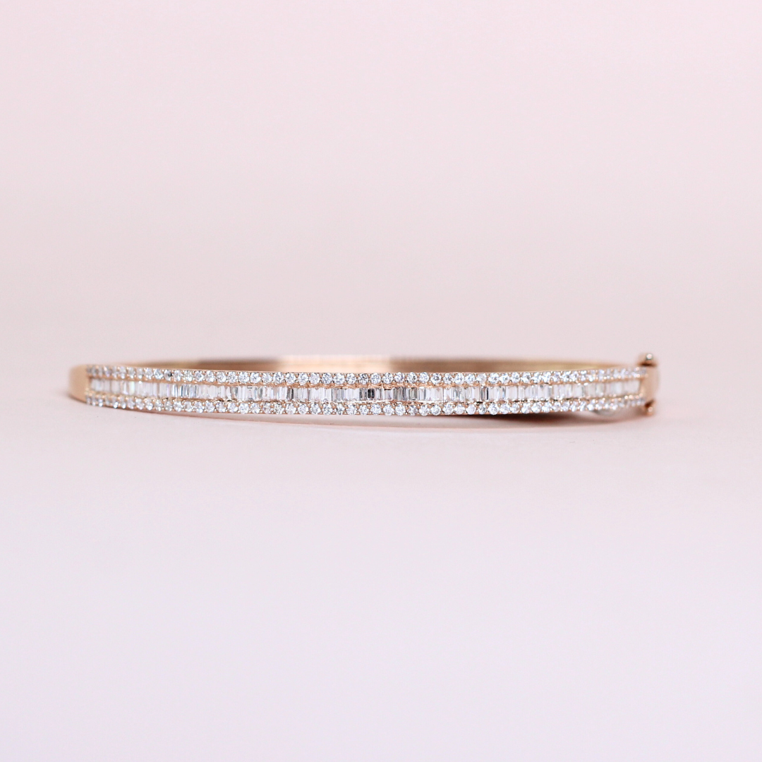 .98cts Diamond Bangle