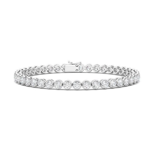 Full Tennis Bracelet In Thick Prong Setting