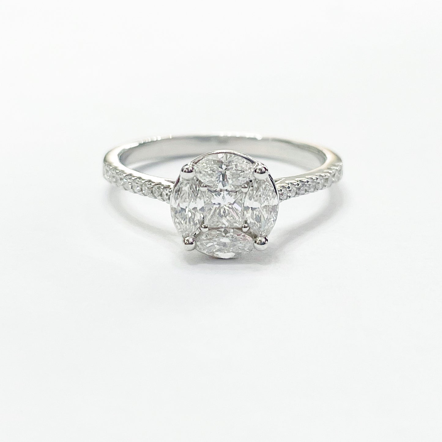 .68cts Round Illusion Pavé ring