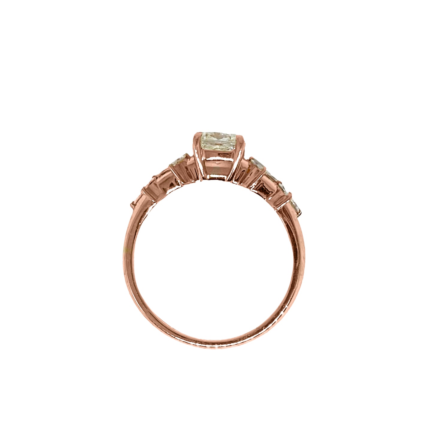 1.11cts Cushion cut ring on modified band