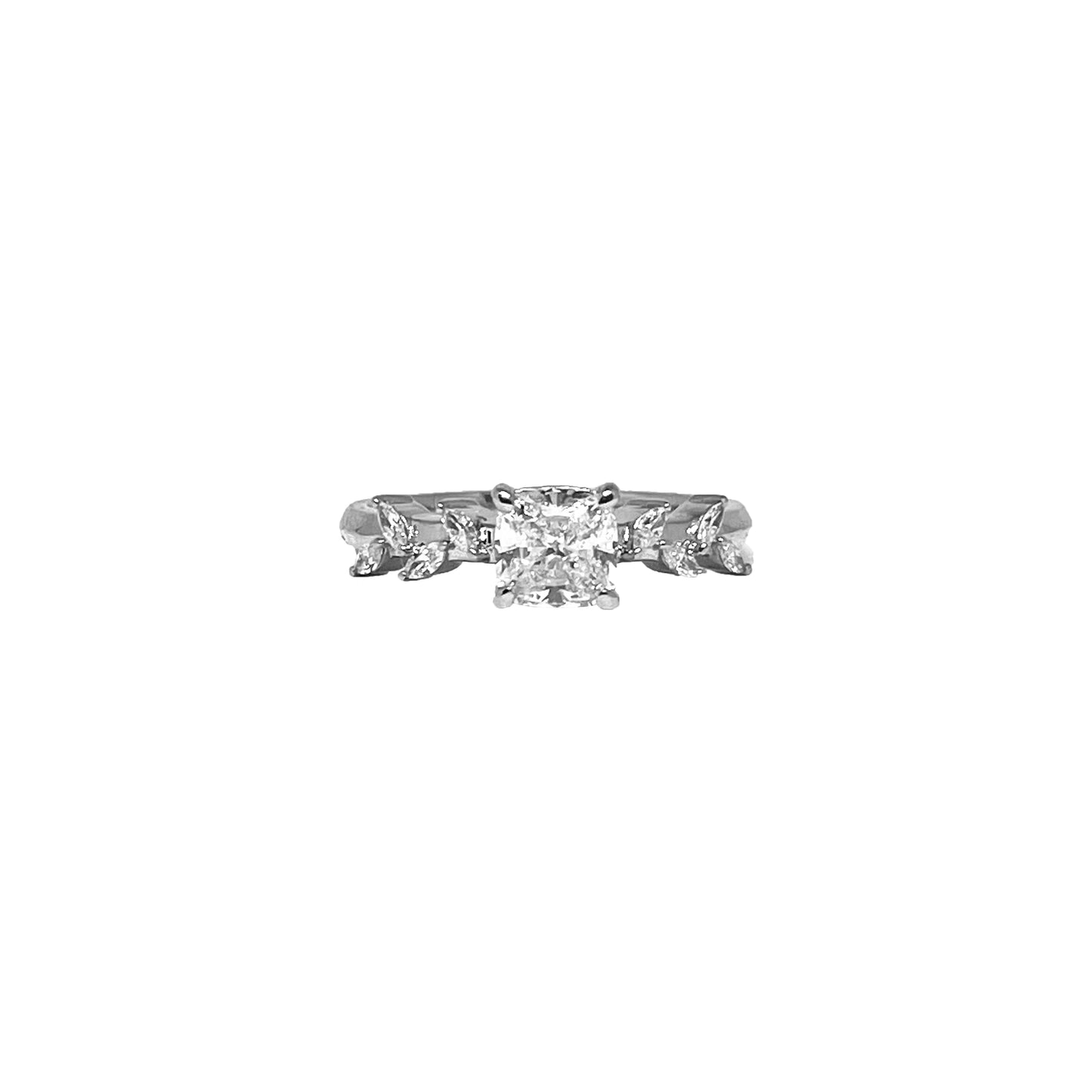 1.11cts Cushion cut ring on modified band