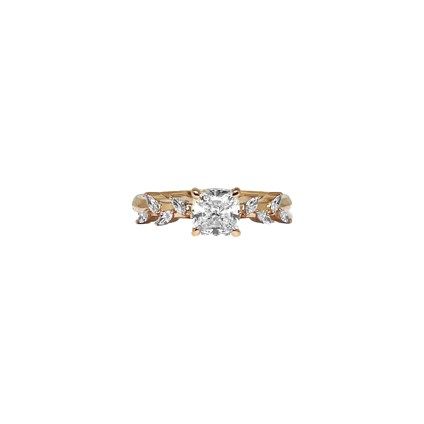 1.11cts Cushion cut ring on modified band