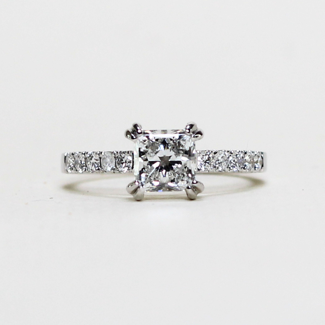 1.21cts Princess cut half eternity Pavé