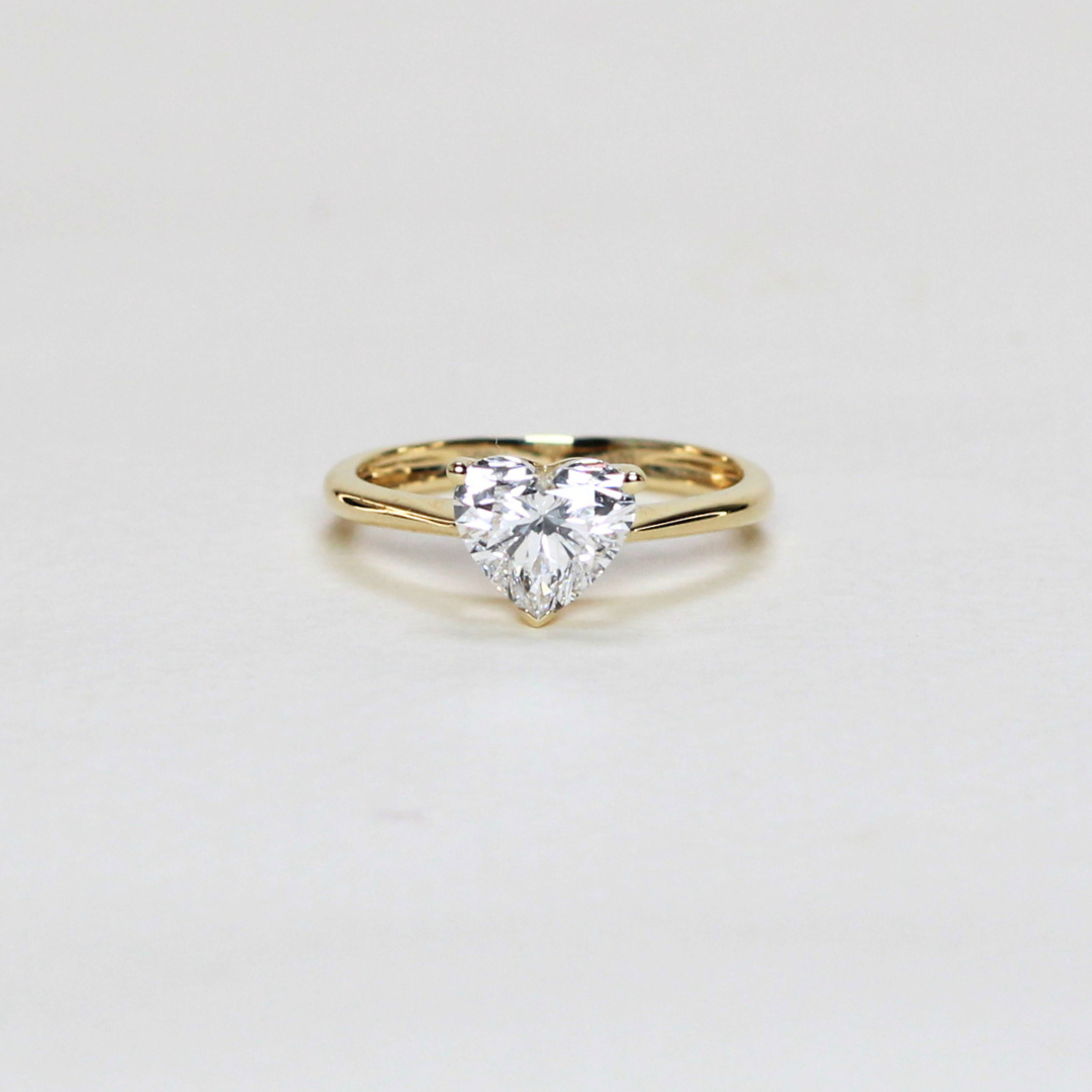 1.53cts Heart lab-grown ring