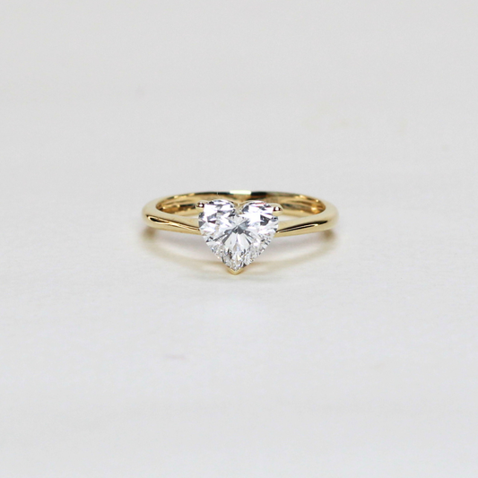 1.53cts Heart lab-grown ring