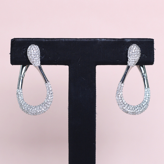 1.605cts Lab-grown Elongated Hoop earrings