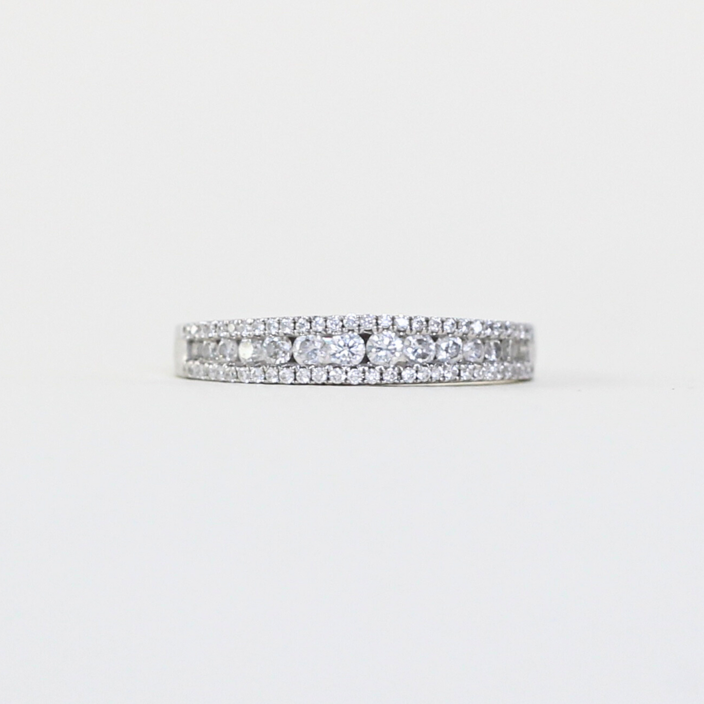 .50cts 3-row diamond ring