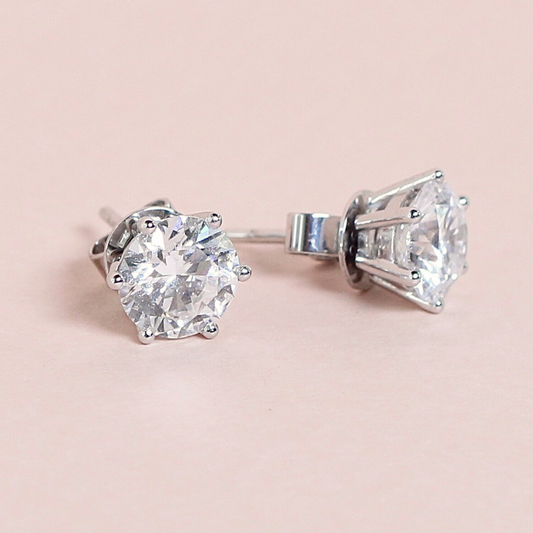 4cts Round Brilliant Lab-grown diamond stud earrings