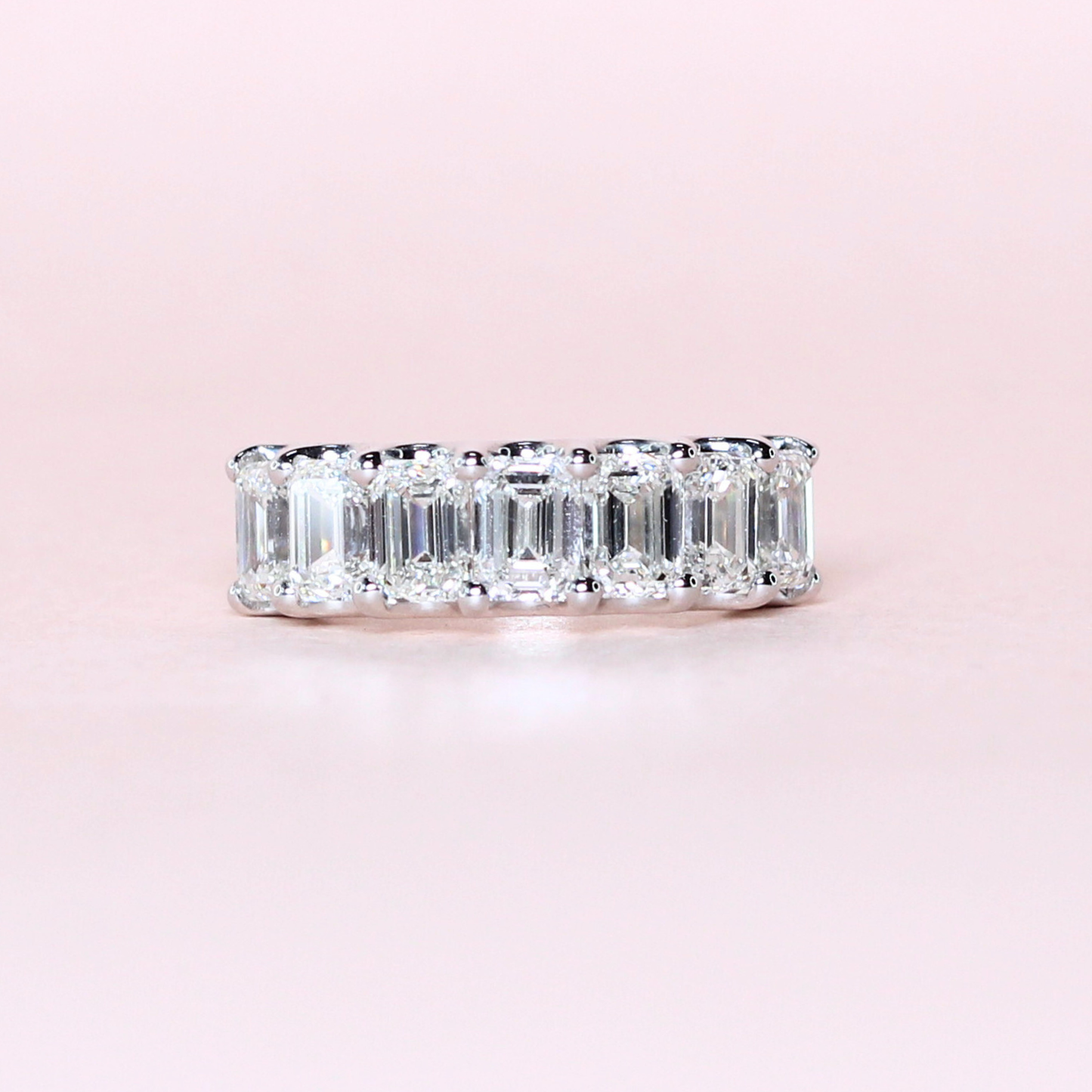 3.53cts 7-stone Emerald cut ring