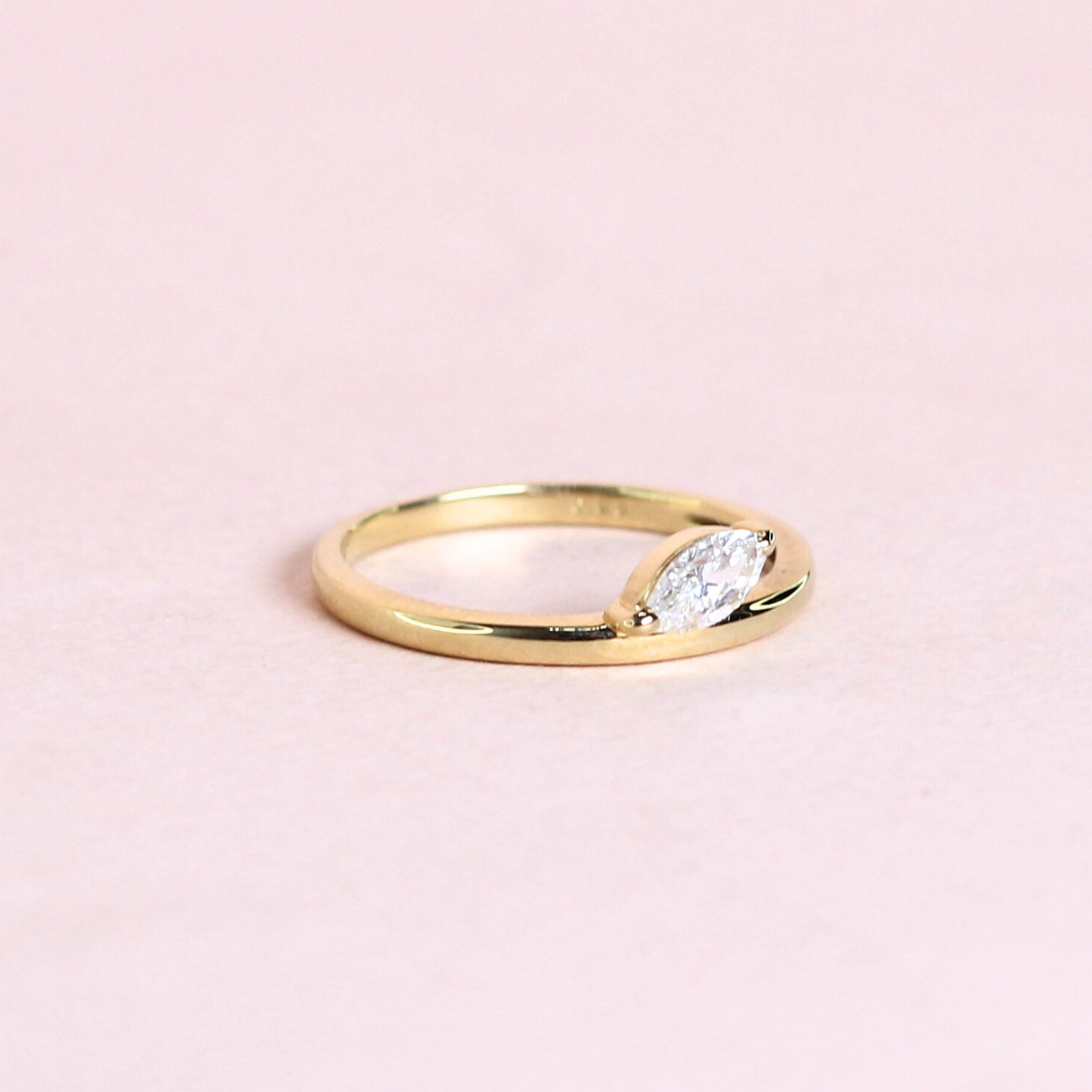 .26ct Marquise cut Statement ring