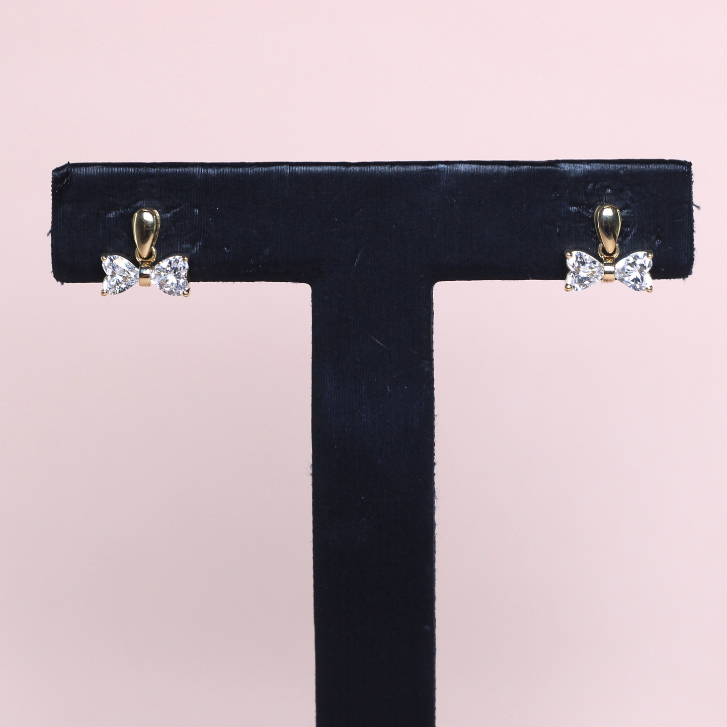 1.02cts Heart cut Lab-grown Bowtie earrings