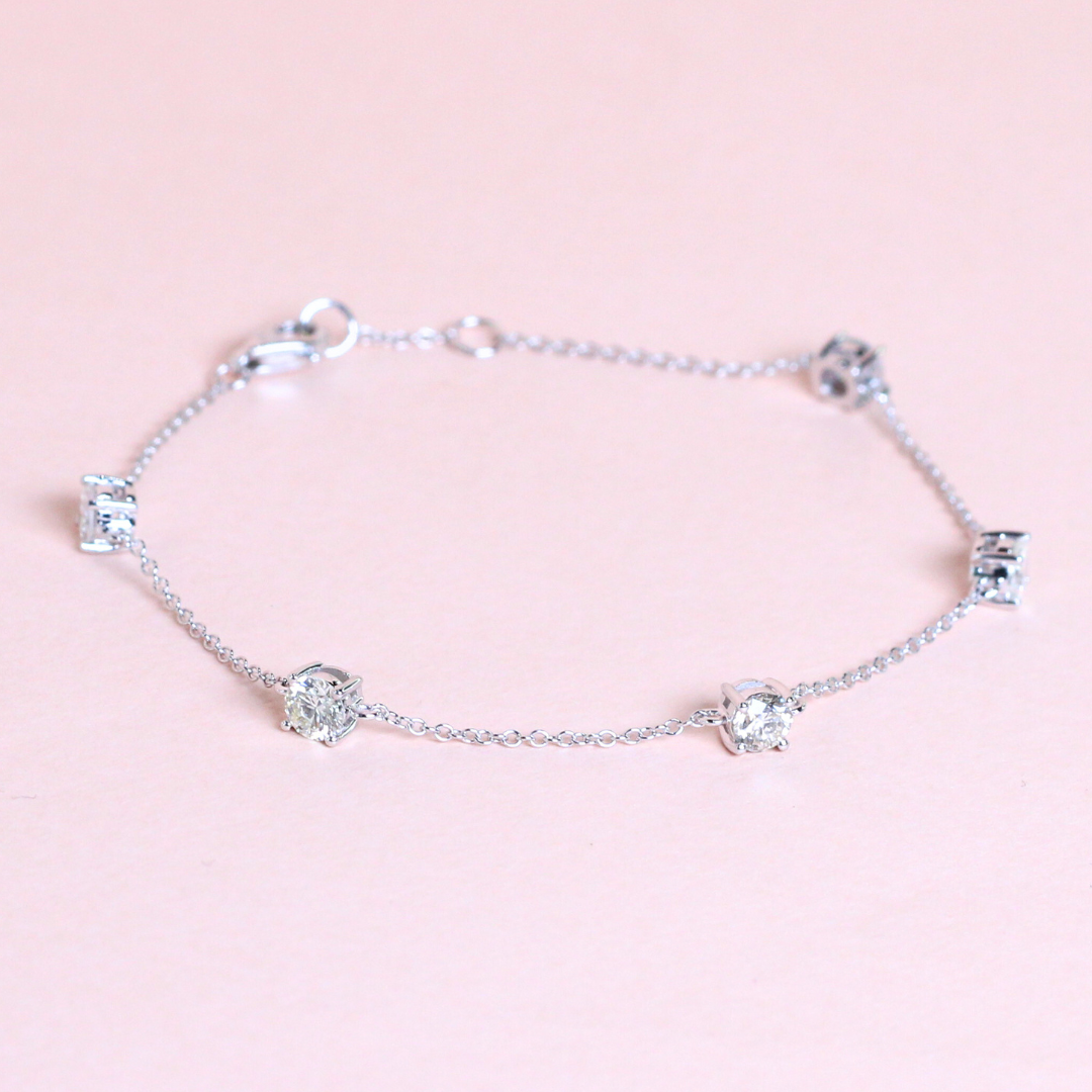 1cts Station bracelet