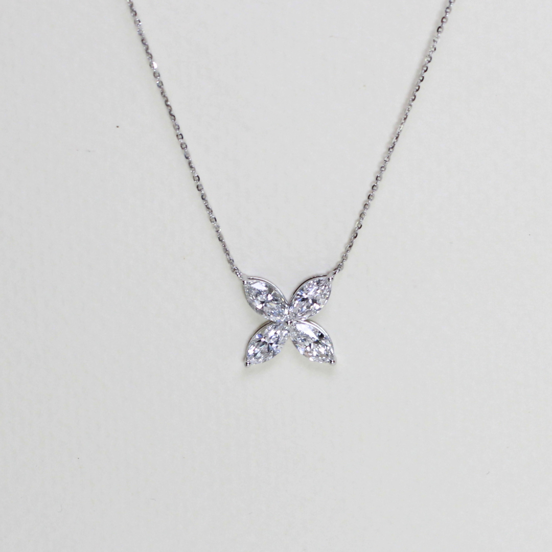 2.20cts Marquise cut flower Lab-grown necklace