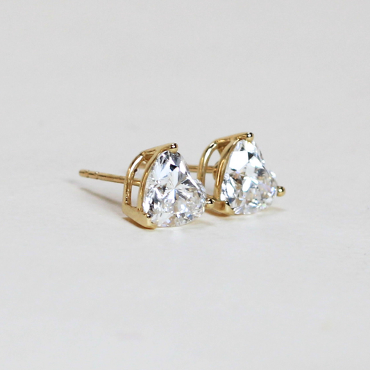 2.93cts Heart stud lab-grown earrings