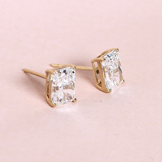 4.02cts Radiant cut stud earrings