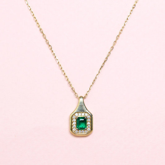 .30ct Emerald necklace