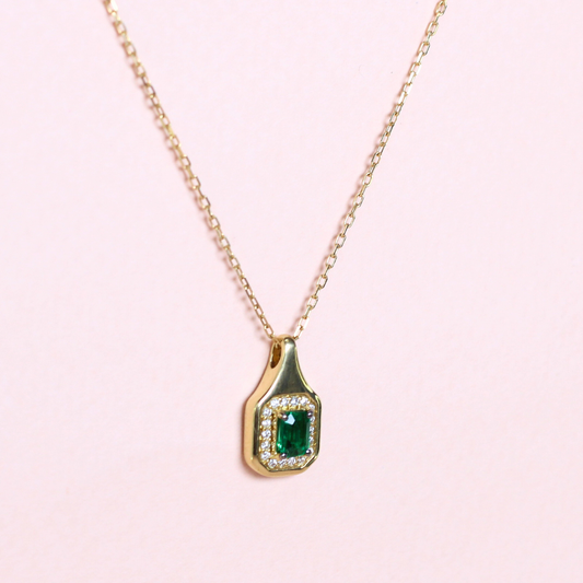 .30ct Emerald necklace