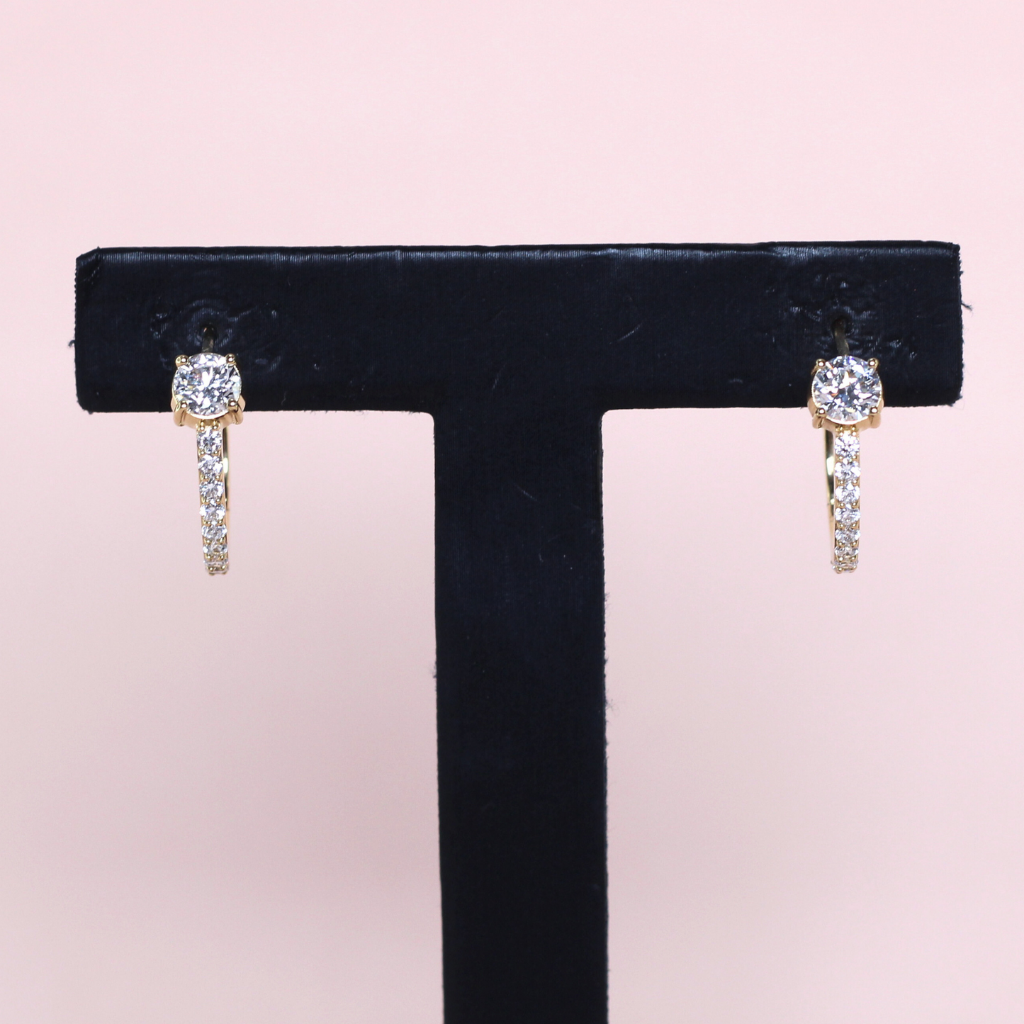 1.57cts Round cut Lab-grown Huggie earrings