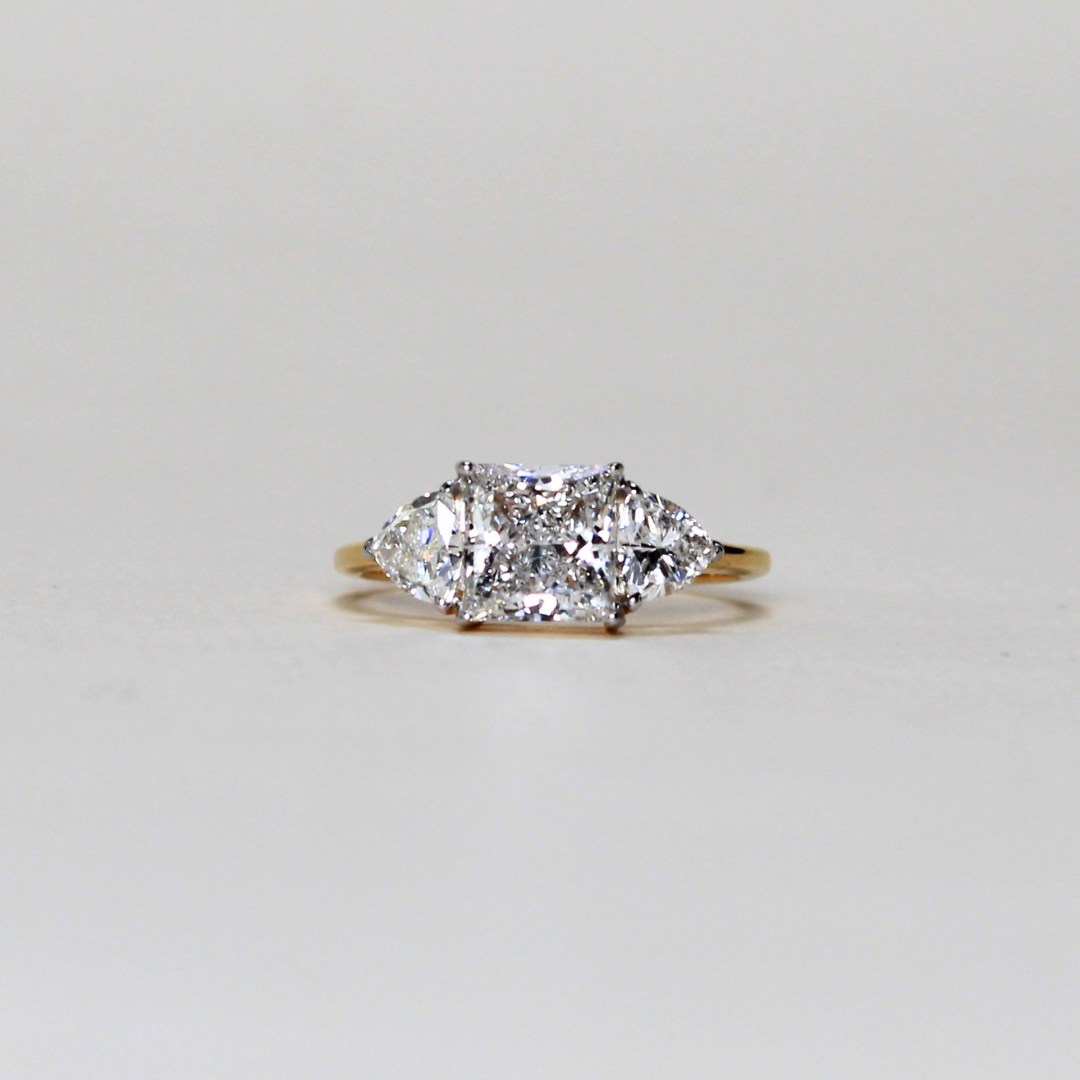 2.99cts Princess cut Lab-grown trilogy ring